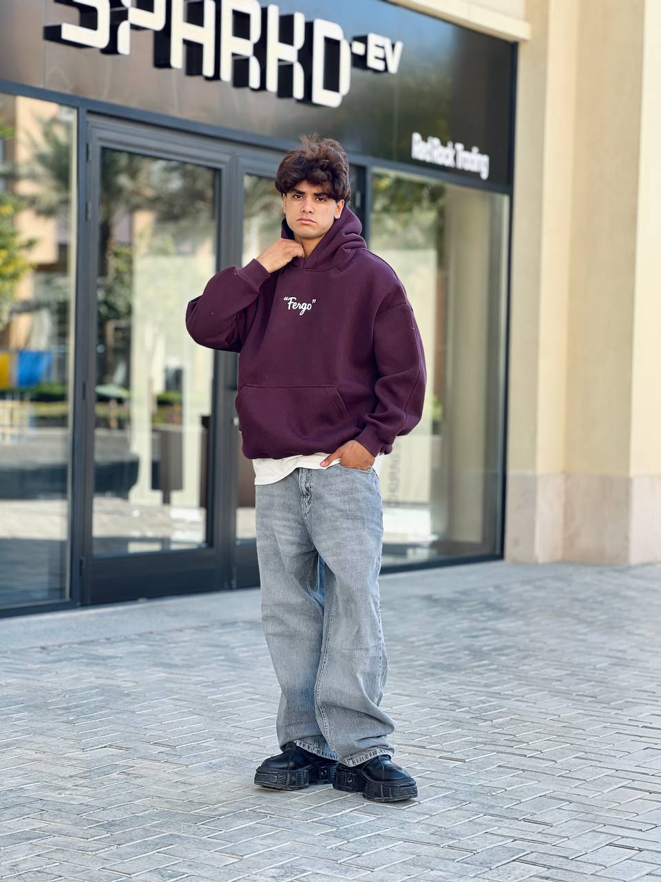 Essential burgundy hoodie