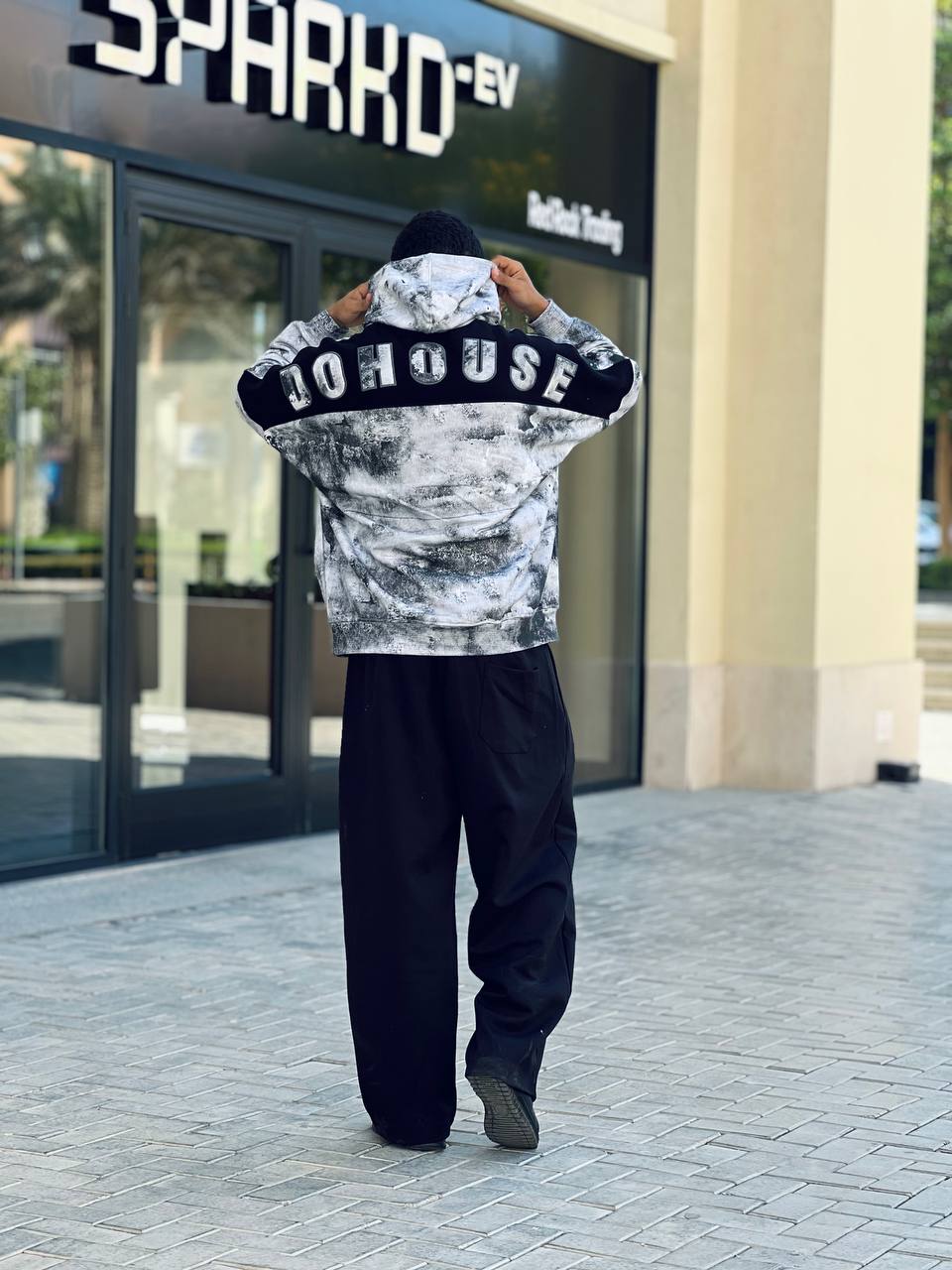 oversized blur hoodie