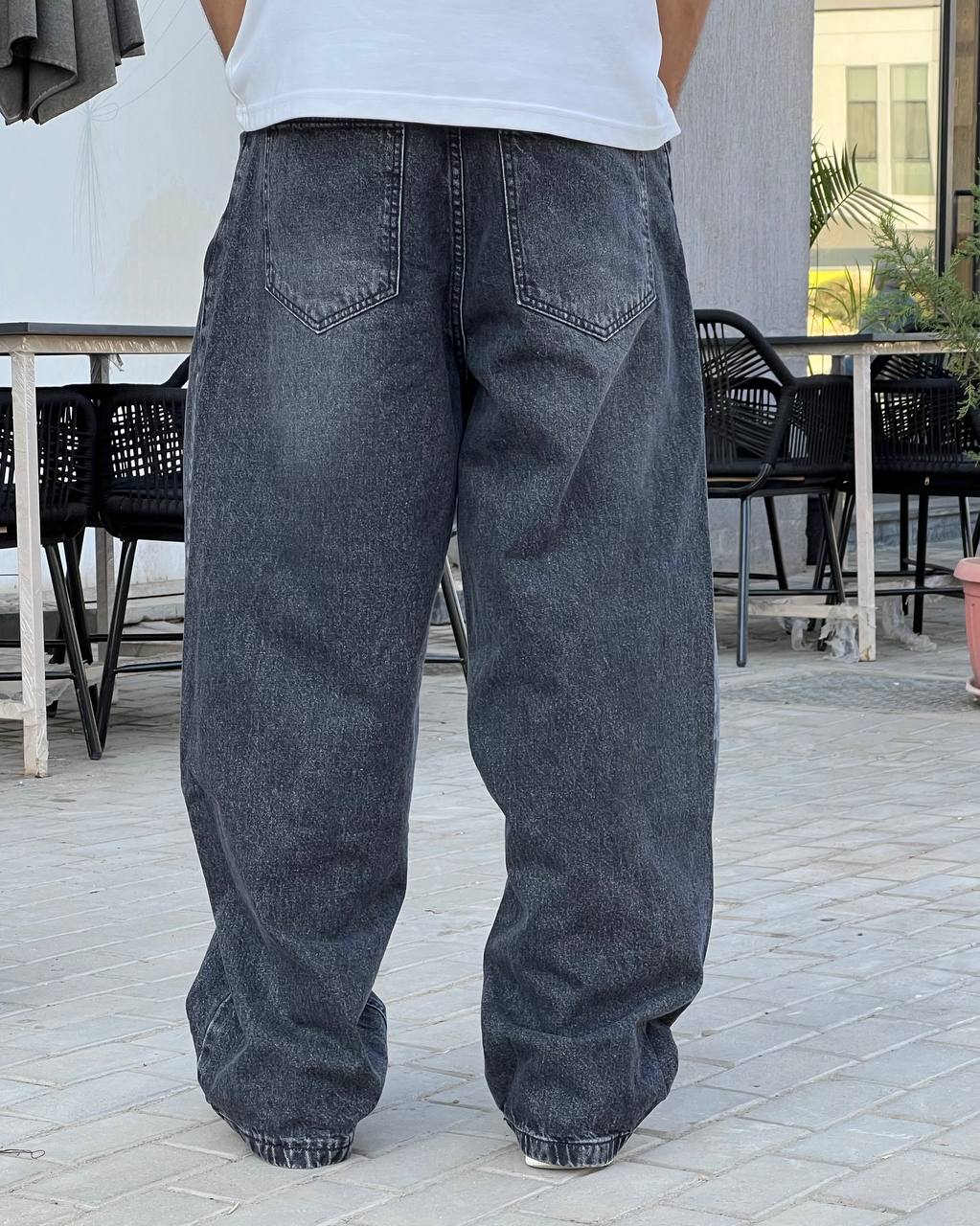 Textured black baggy jeans