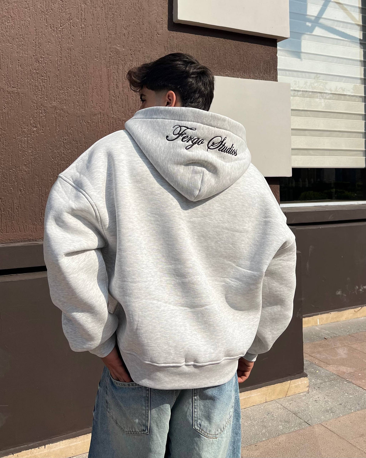 Signature Zipper – Gray