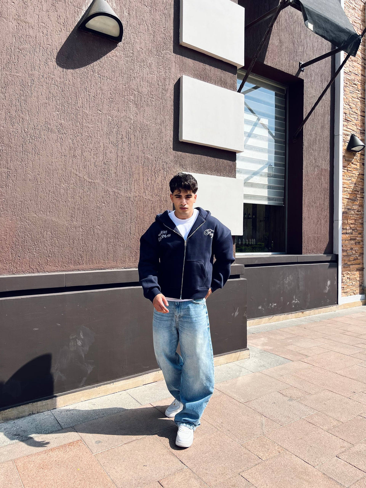 Signature Zipper – Navy