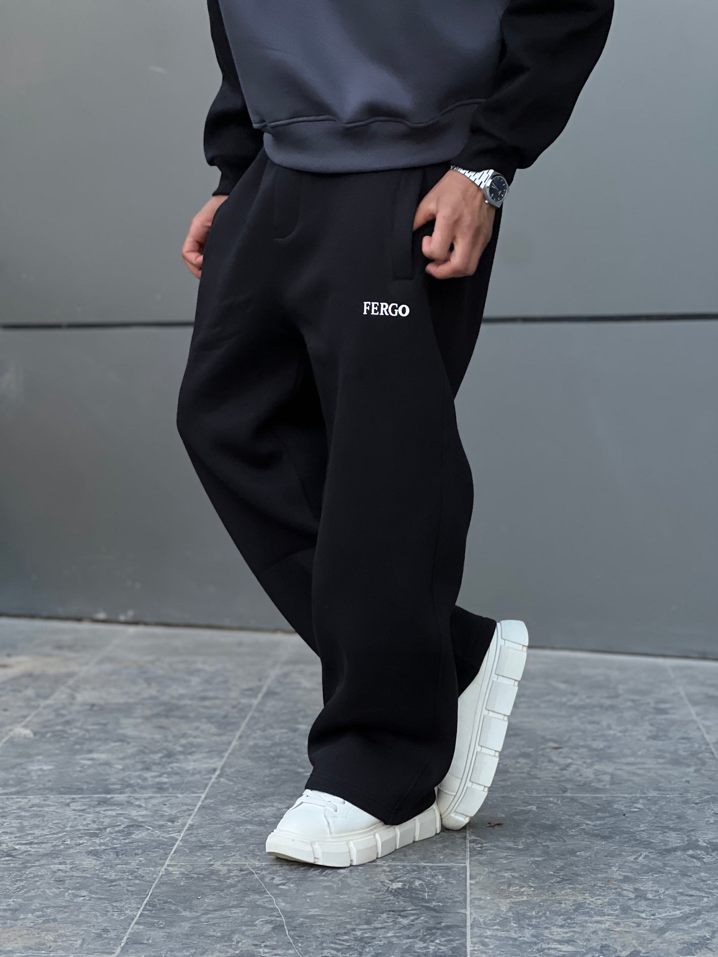 Essential black sweatpants