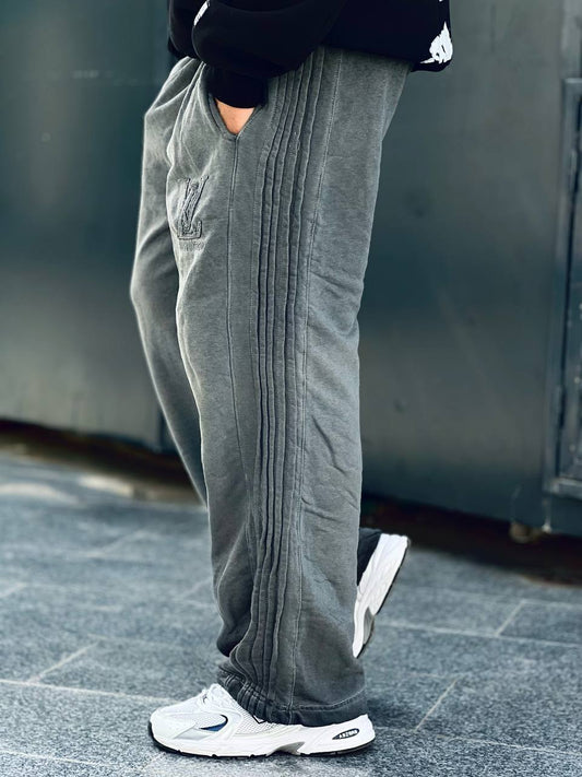 washed oversized sweatpants