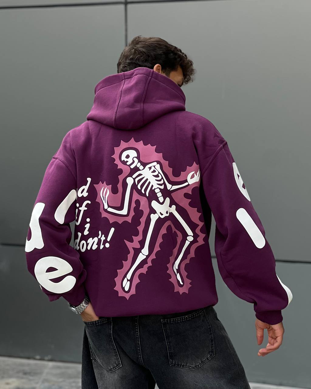 Oversized violet hoodie