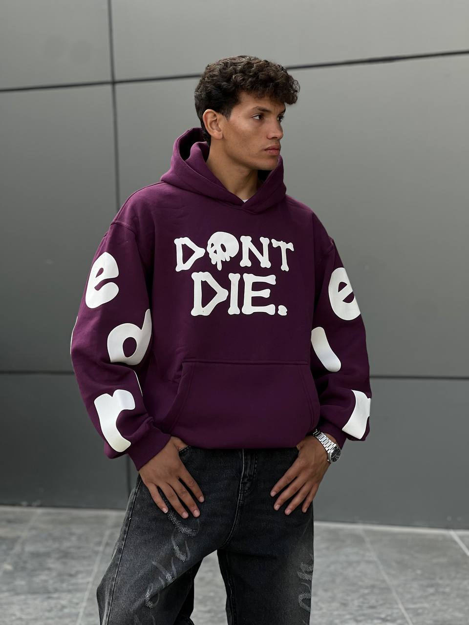 Oversized violet hoodie