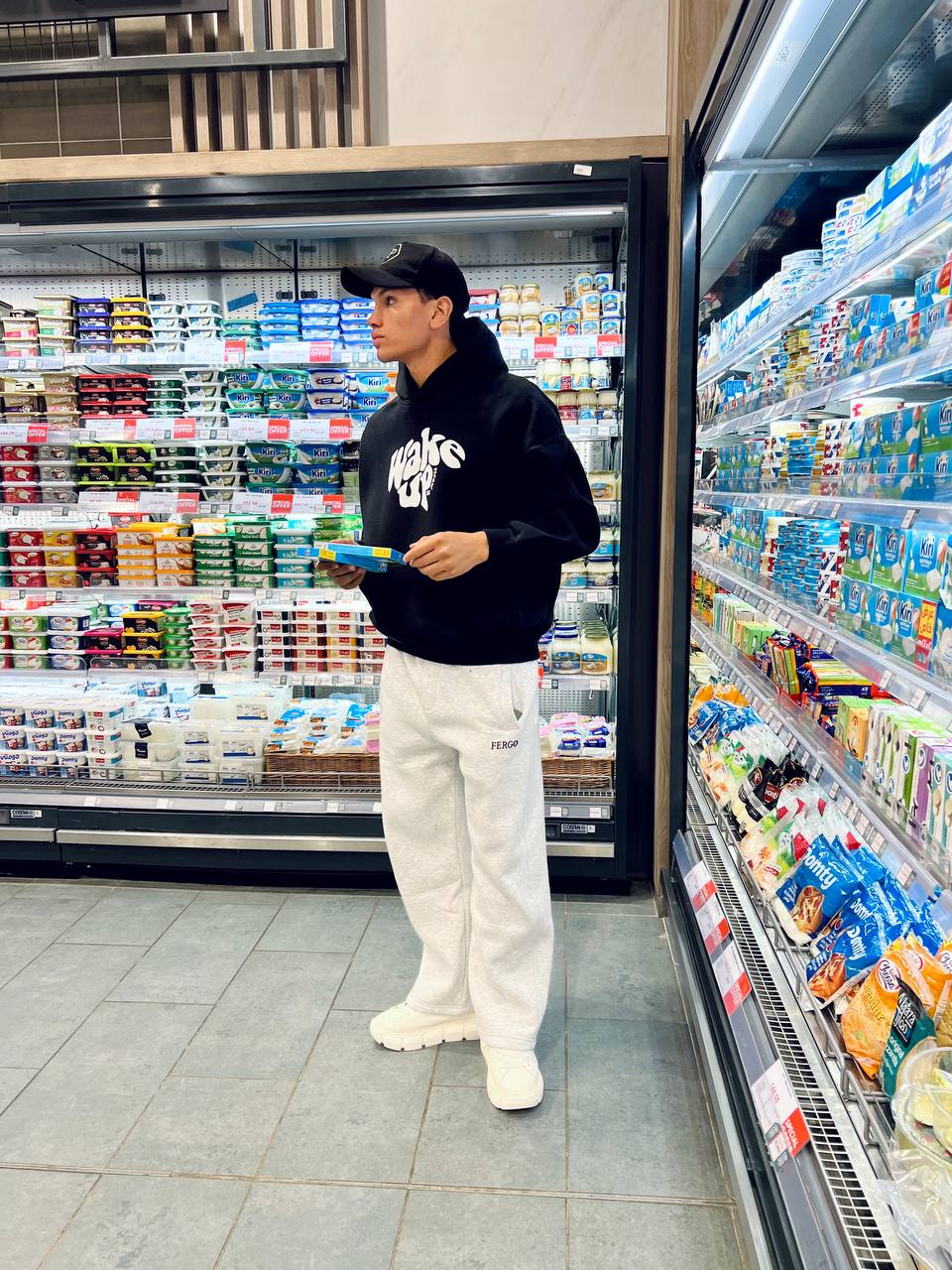 oversized black hoodie