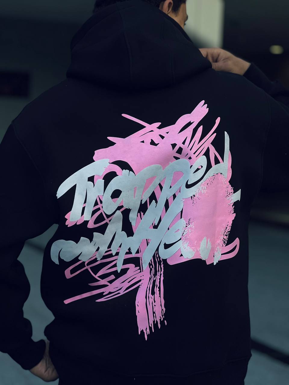 oversized black hoodie