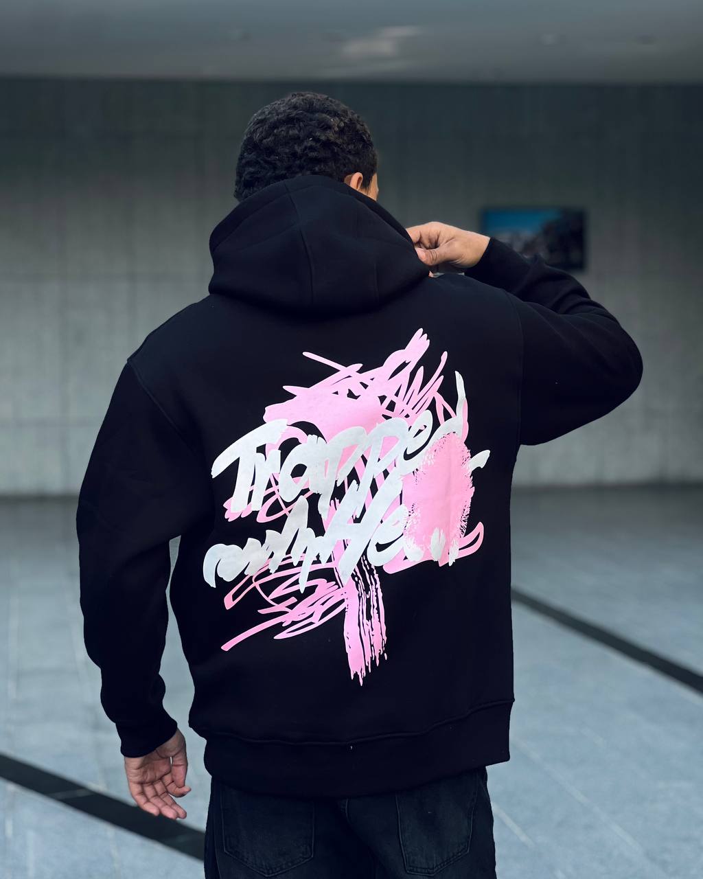 oversized black hoodie