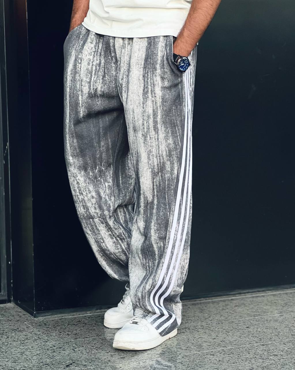 gray blur sweatpants
