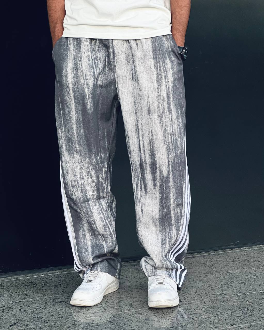 gray blur sweatpants