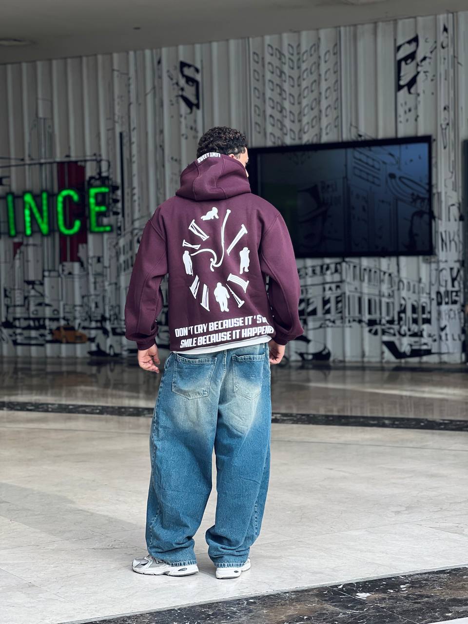 Oversized burgundy hoodie