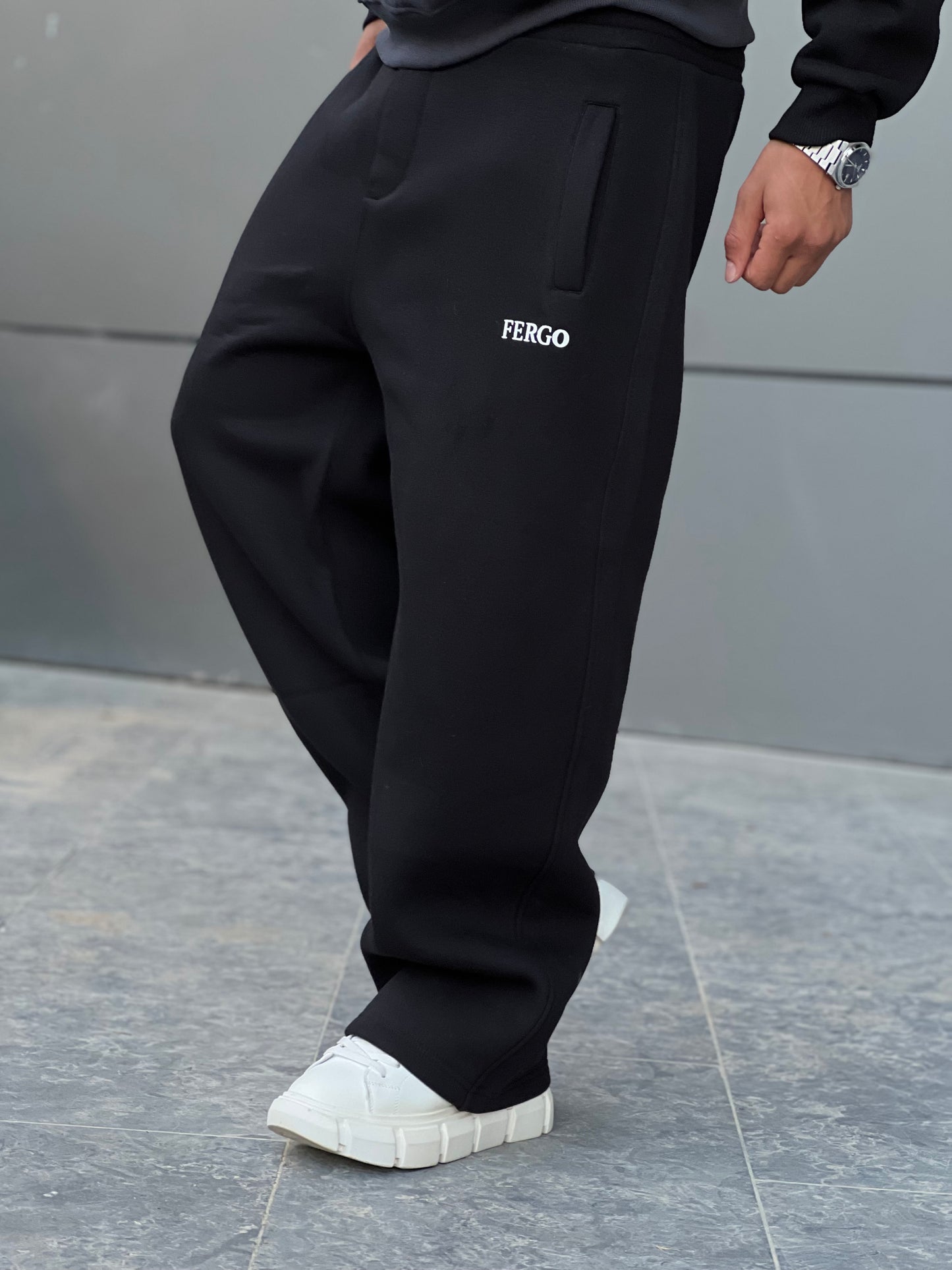 Essential black sweatpants