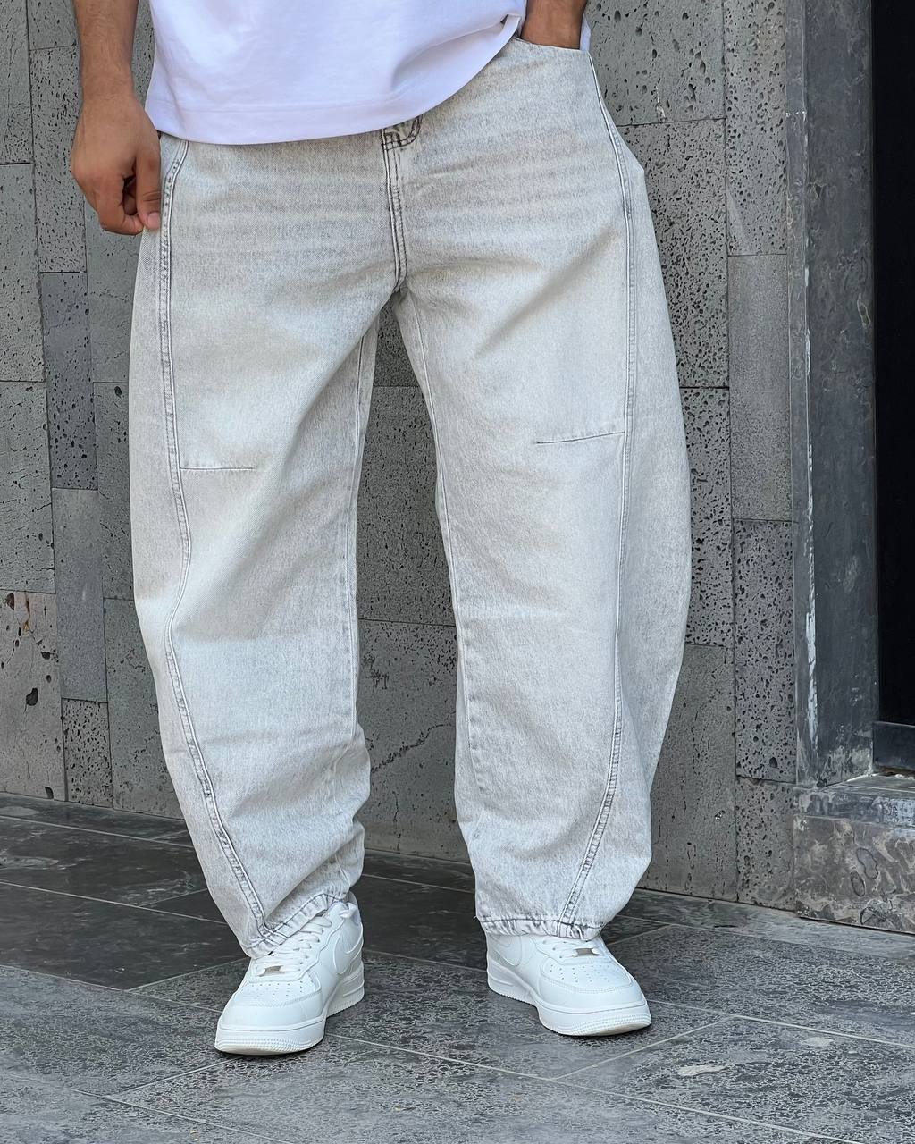 Grey Balloon Jeans