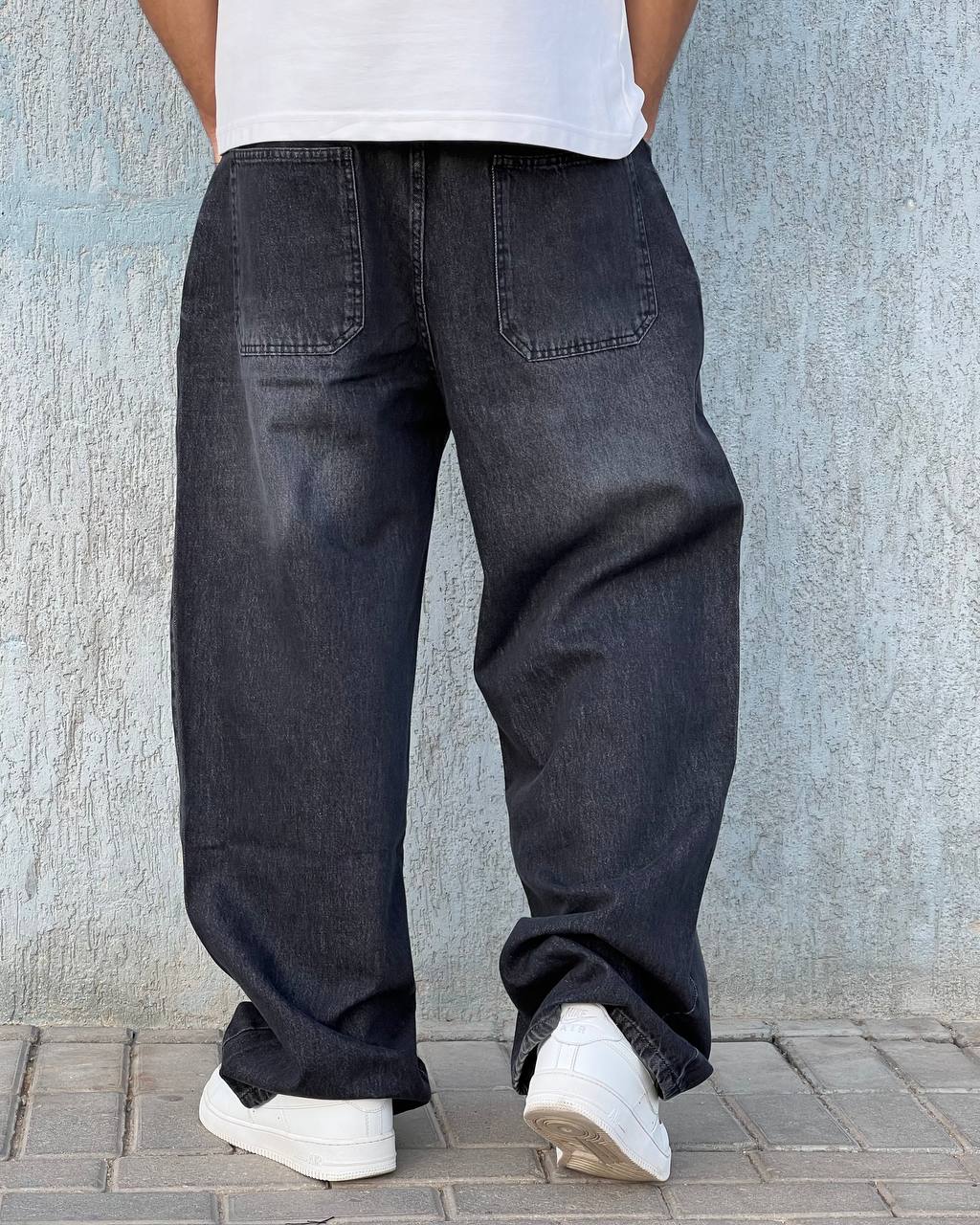 Black baggy jeans