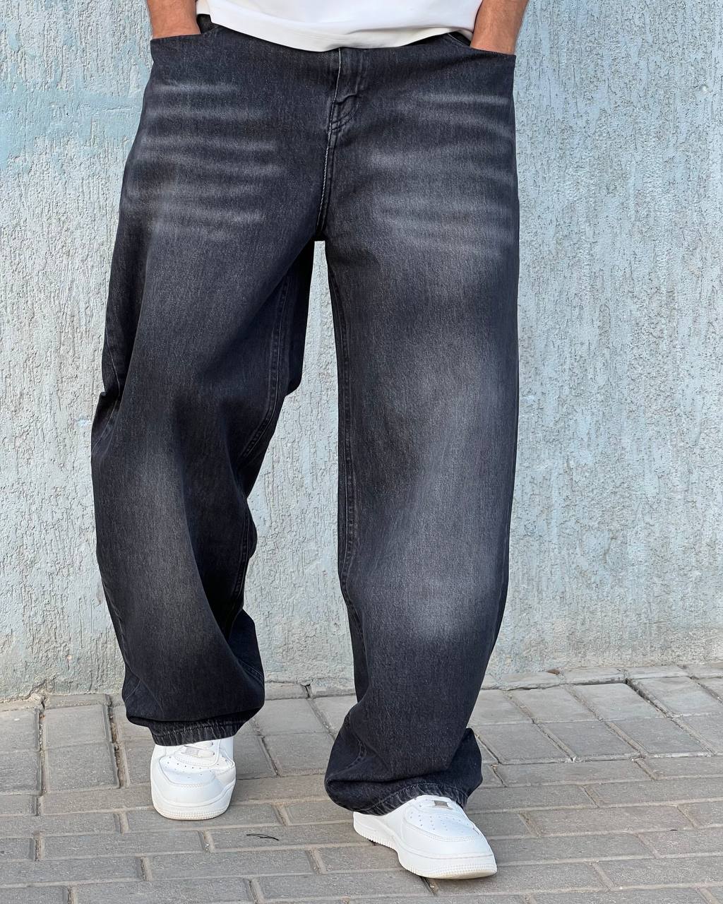 Black baggy jeans