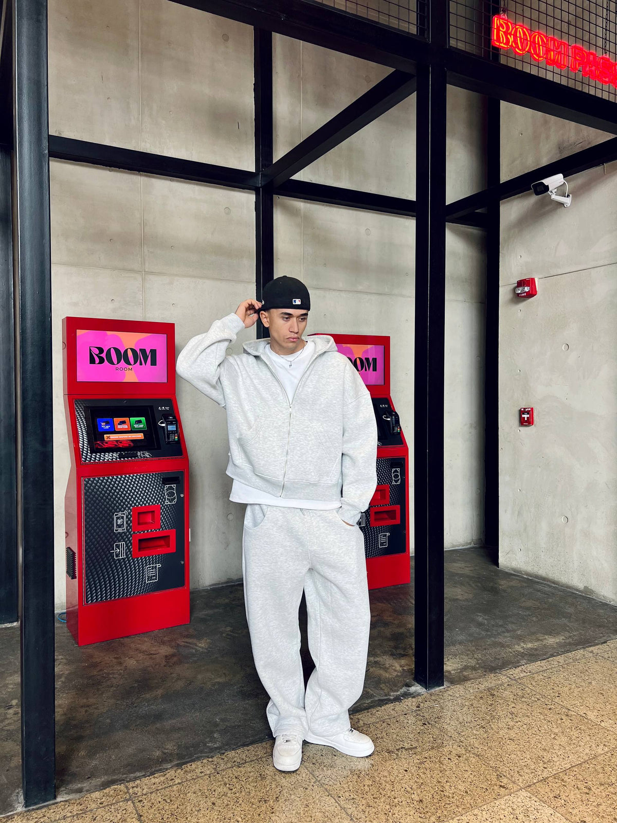Gray Essential Set