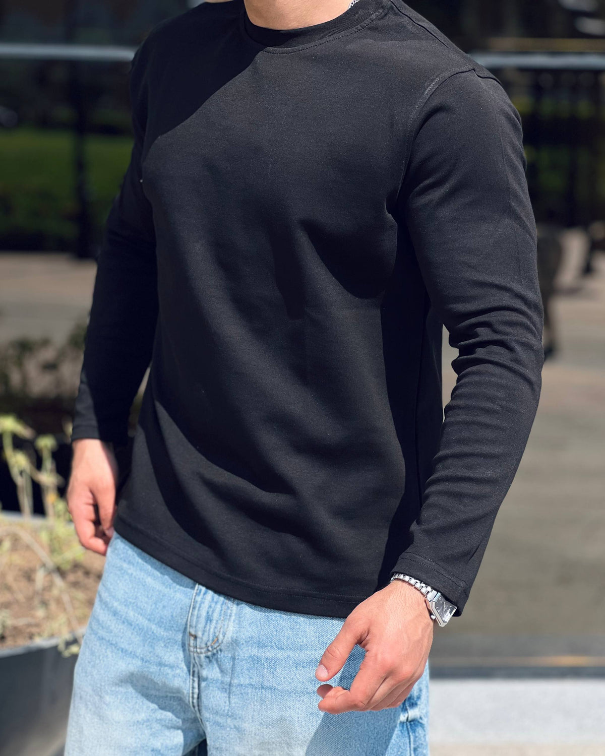 Basic Long Sleeve T-Shirt – Black