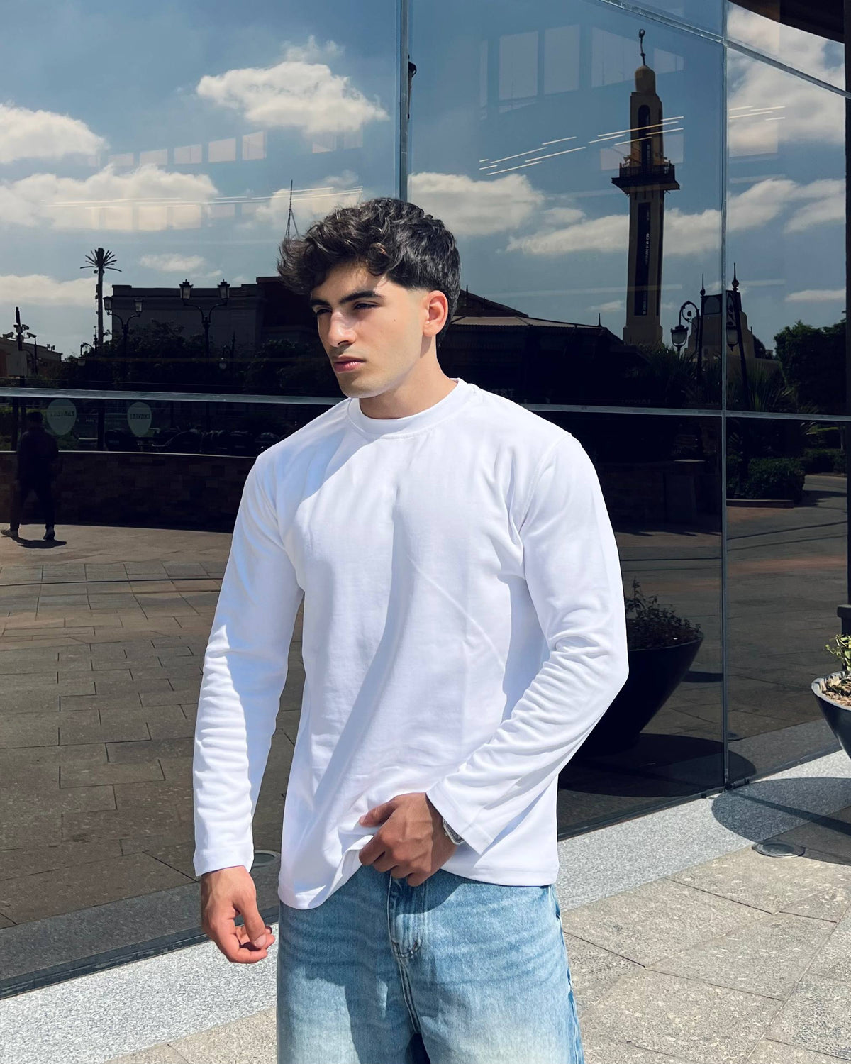 Basic Long Sleeve T-Shirt – white