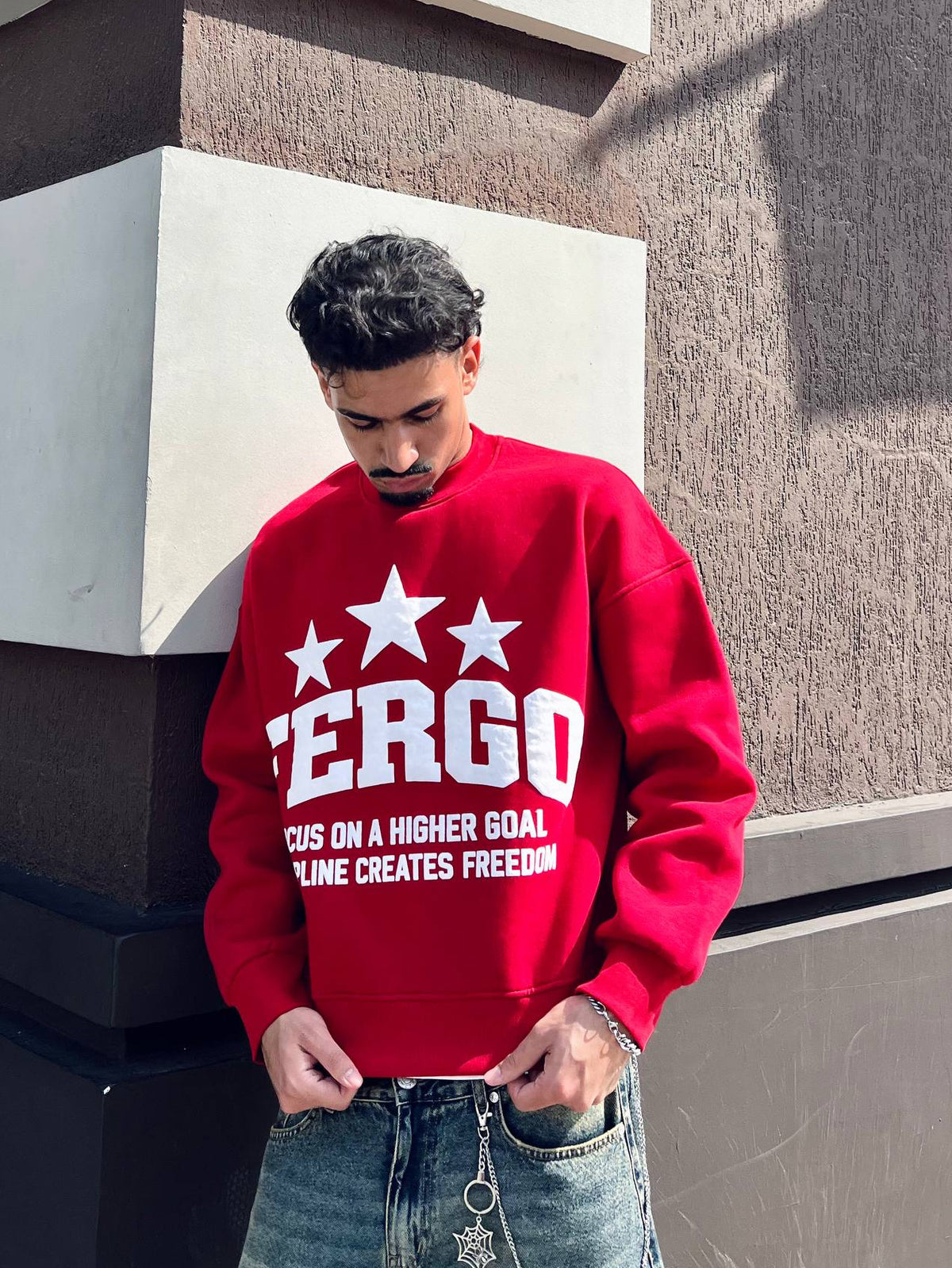 Triple Star Crewneck – Red