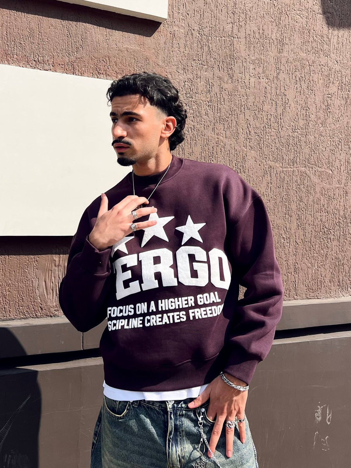 Triple Star Crewneck – Burgundy