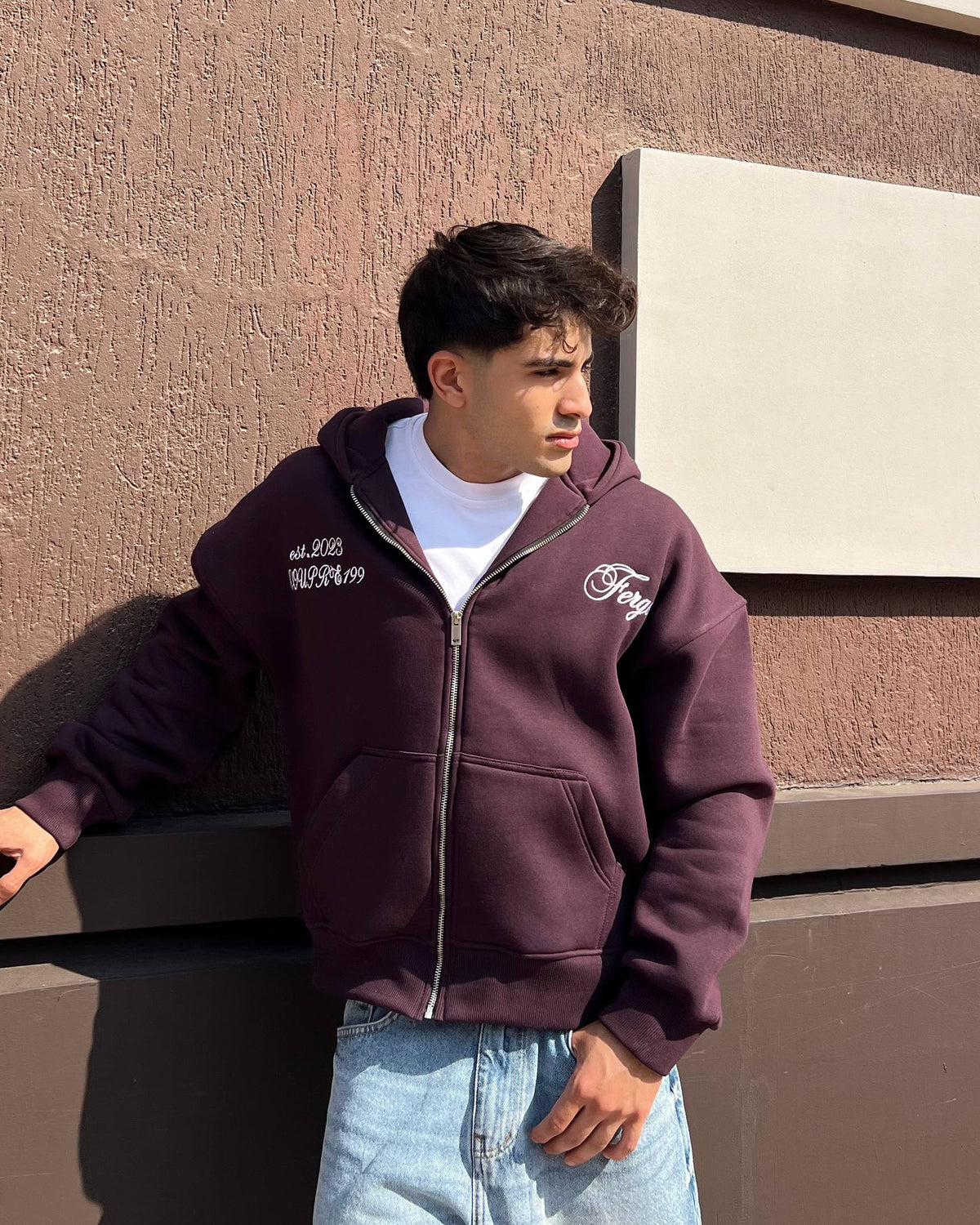 Signature Zipper – Burgundy