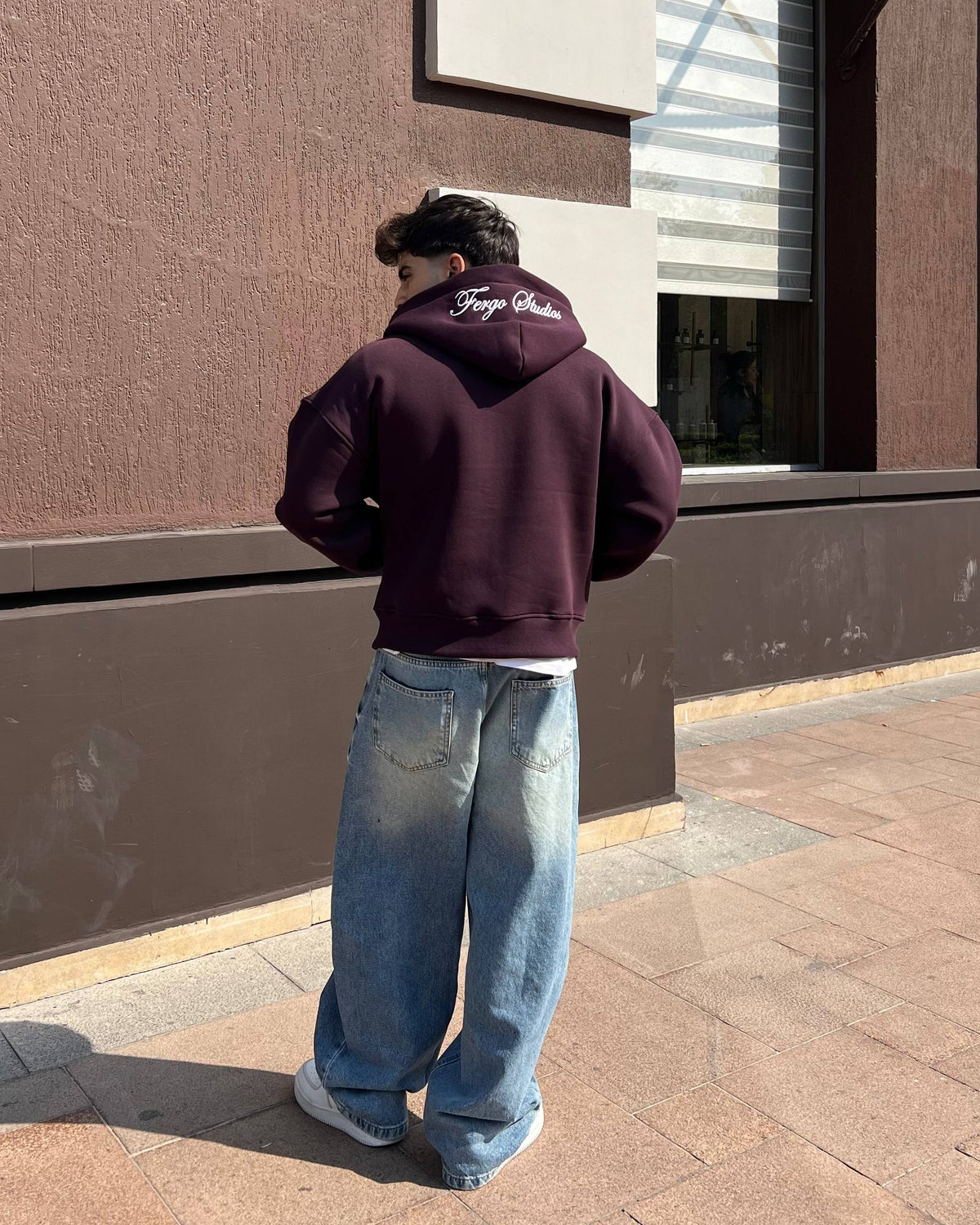 Signature Zipper – Burgundy