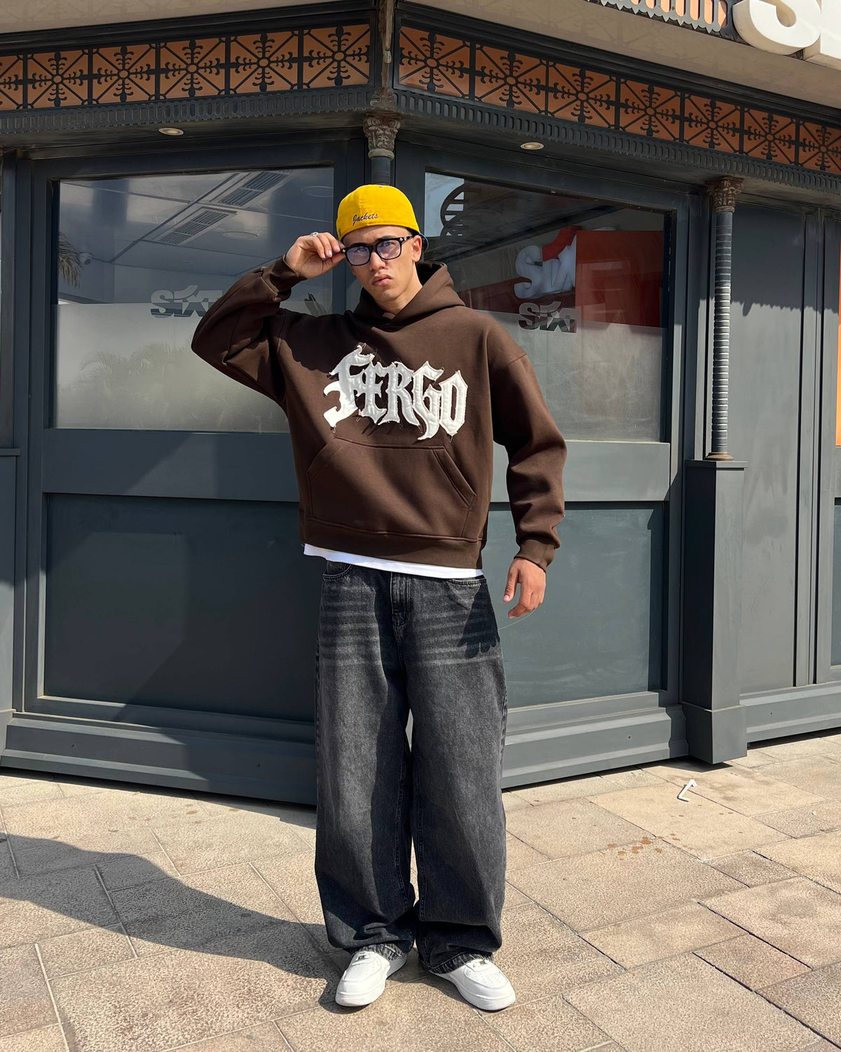 Rebel Hoodie – Brown