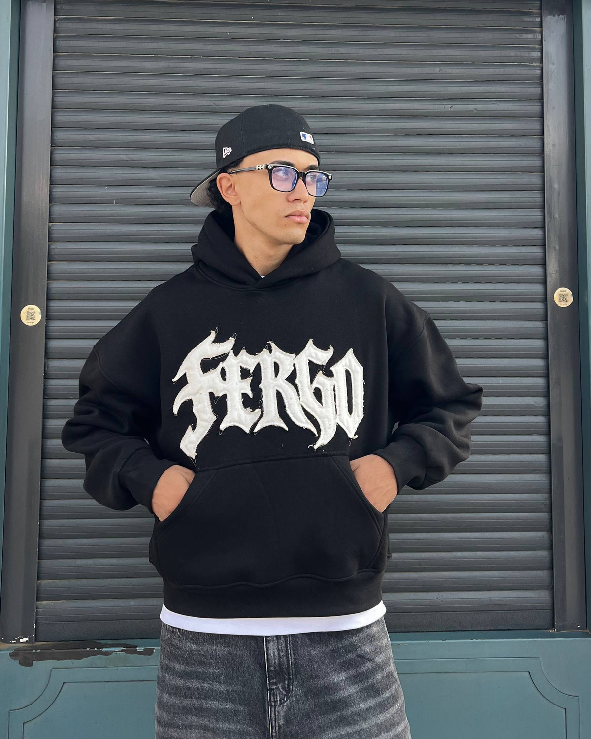Rebel Hoodie – Black