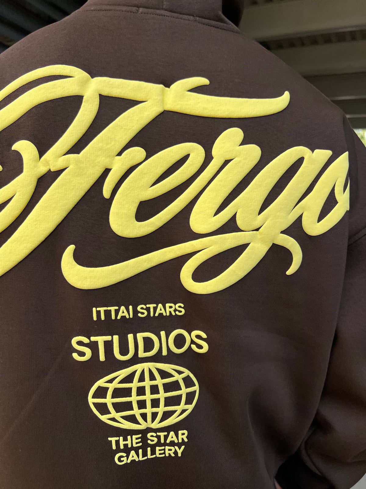 Globe Studios Hoodie – Brown