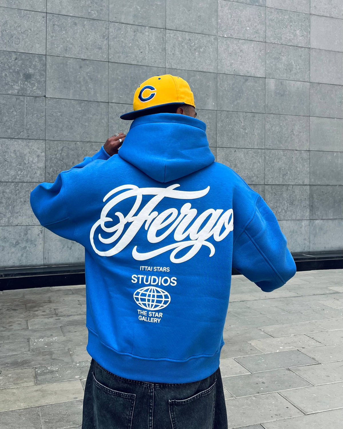 Globe Studios Hoodie – Blue