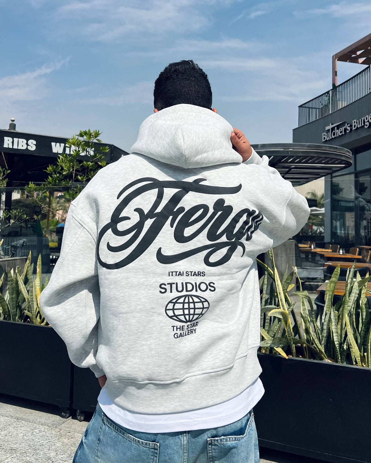Globe Studios Hoodie – Gray