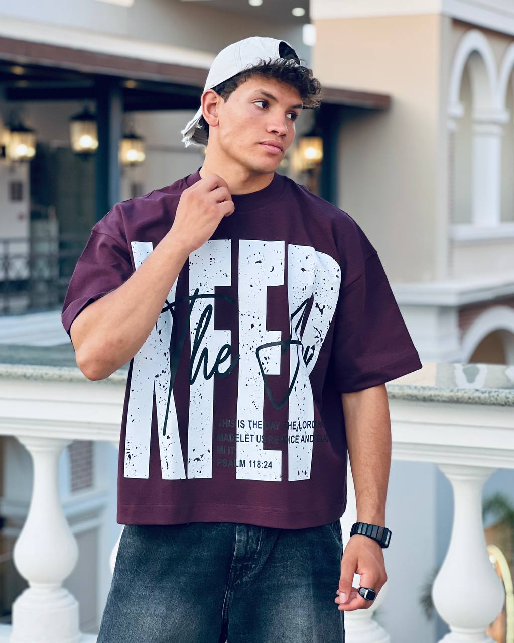 Oversized burgundy T-Shirt