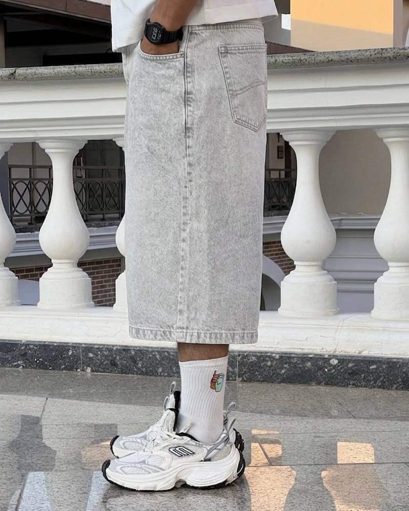 Gray Short Jeans