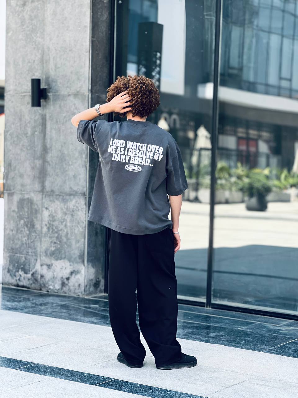 Oversized iron T-shirt