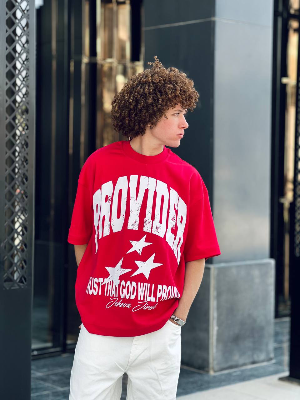Oversized red T-shirt
