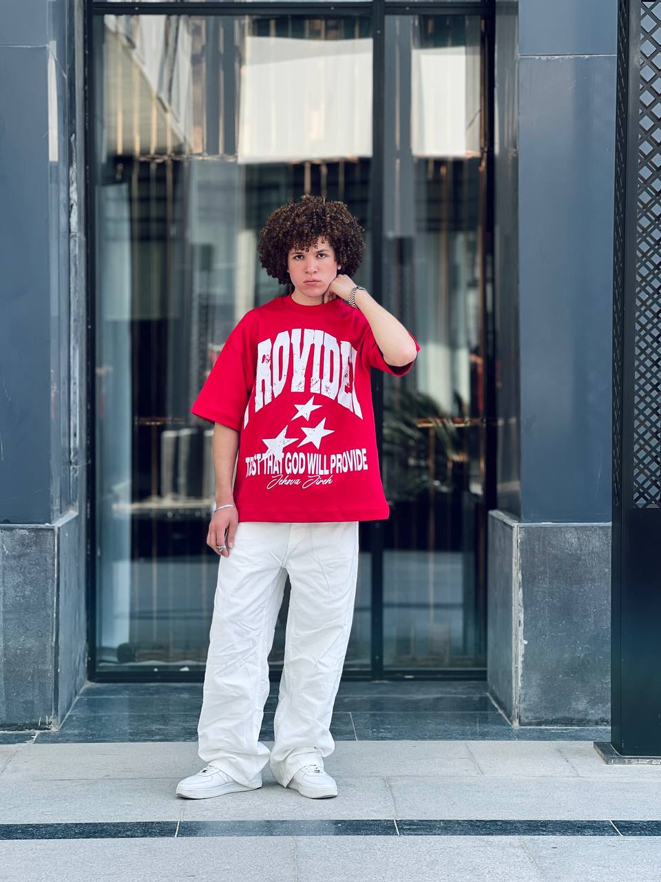 Oversized red T-shirt