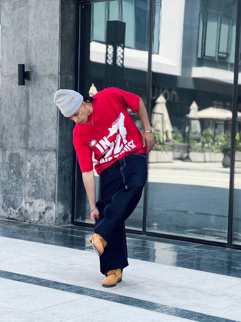 Oversized red T-shirt